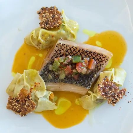 Restaurant La Vague De Paul سان بول دي فينس