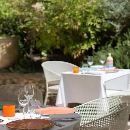 Restaurant La Vague De Paul 4*