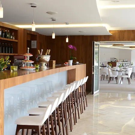 圣保罗拉韦格餐厅酒店及spa 酒店